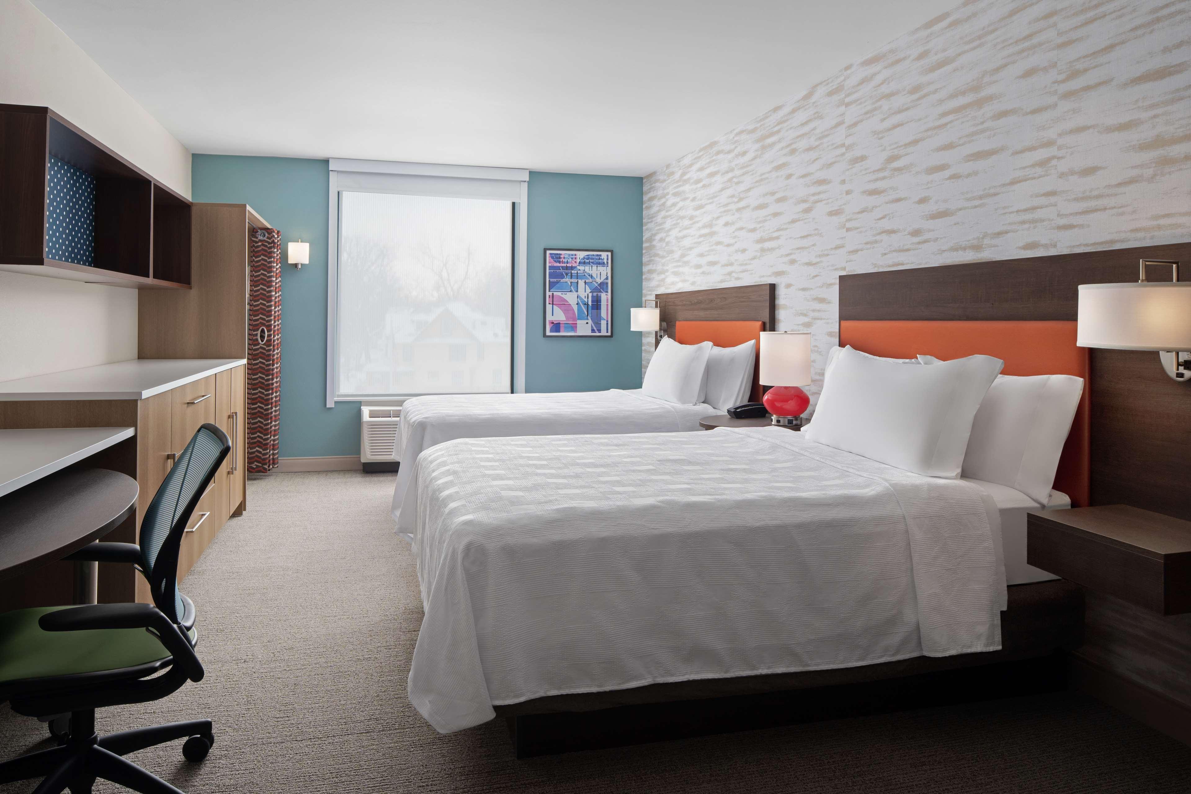 Home2 Suites By Hilton Des Moines At Drake University Ngoại thất bức ảnh